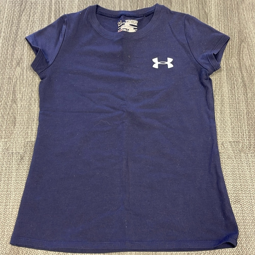Under Armour Navy Solid Athletic Top - Youth Size XS